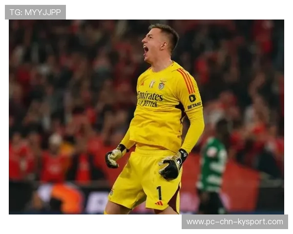 波尔图门将神扑多次救险，守护球门赢得喝彩